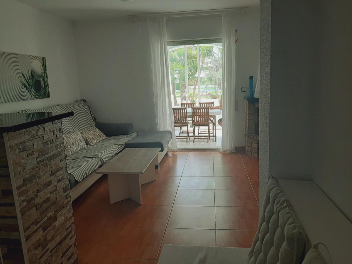 ミアミ・プラトーヤ Casa Miami Platjaヴィラ エクステリア 写真